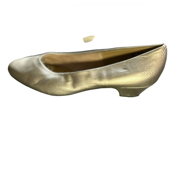 Hush Puppies Shoes Hush Puppies Vintage 8s Vegan Silver Metallic